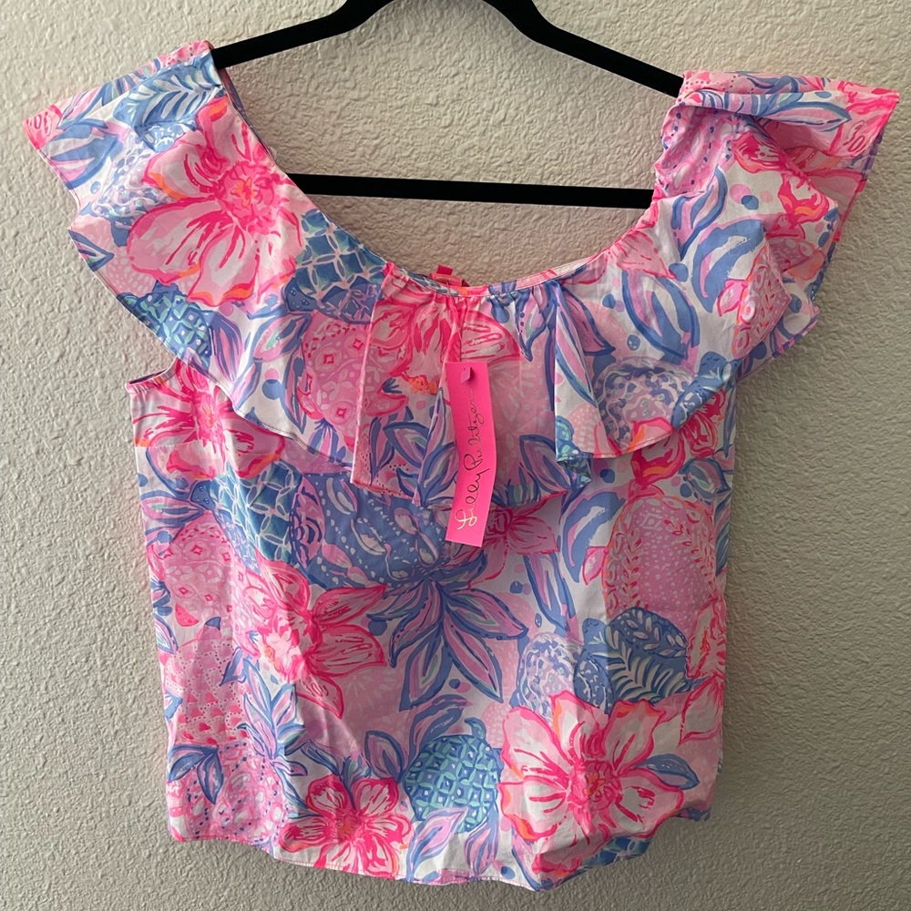 Lilly Pulitzer top in pink isle snappy turtle